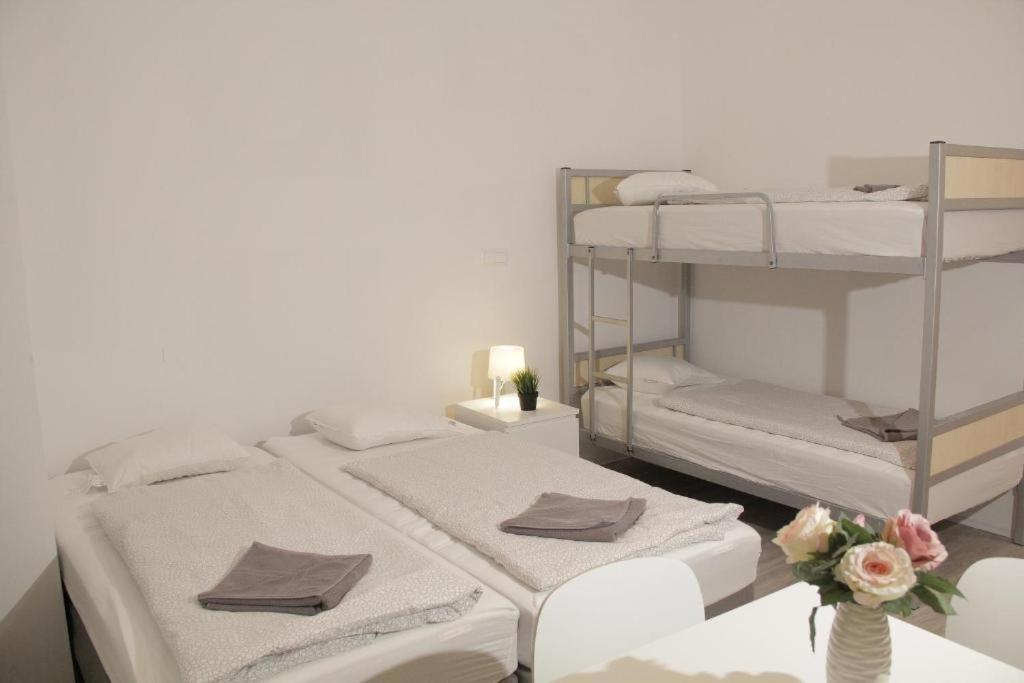 Betariel'Com Hauptbahnhof Apartamento Viena Exterior foto